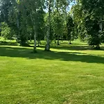 Karjalasma Maegramaja Apartman Poeitse